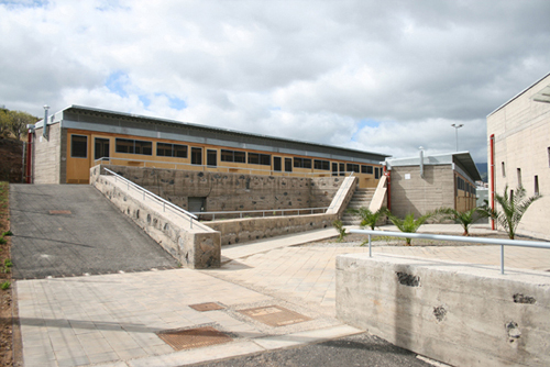 Salon de actos del Centro Colombofilo de Tenerife.